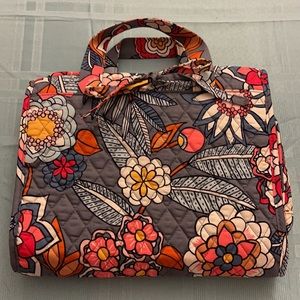 VB Tropical Evening Hanging Travel Organizer